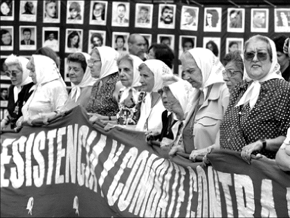madres de plaza de mayo.gif