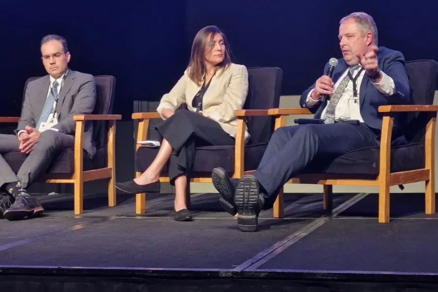 Panelistas foro sustentabilidad.