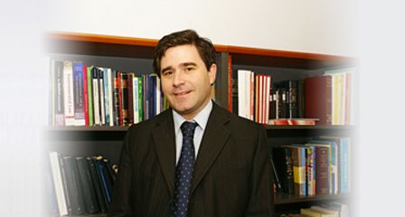 Ricardo Irarr&aacute;zaval, director SEIA 2013