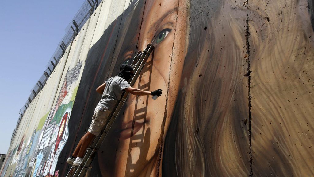 ahed tamimi muro2