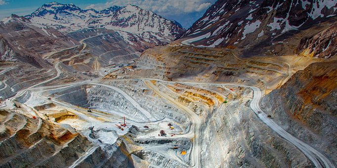 Mina a cielo abierto Andina - Codelco.