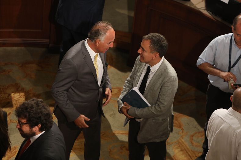 Negociacion para presidencia .jpeg