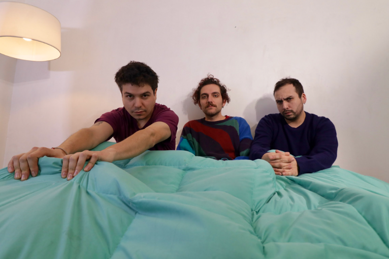 club tornasol el trio oriundo del maule que destaca por sonidos neo psicodelicos e indie pop.png