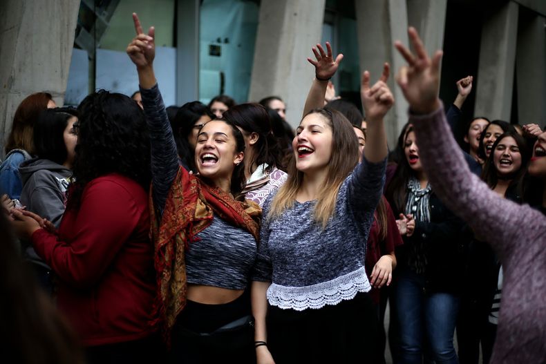 toma feminista.jpg