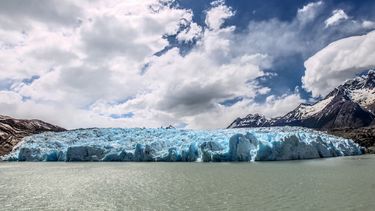 Legislación argentina de Javier Milei pone en peligro los glaciares en Chile - Foto: Agencia Uno