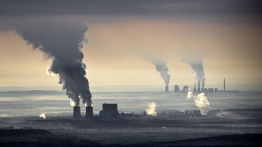 Greenpeace por el Día Internacional de la Tierra: “El planeta está en la UTI y queremos darle aspirinas”