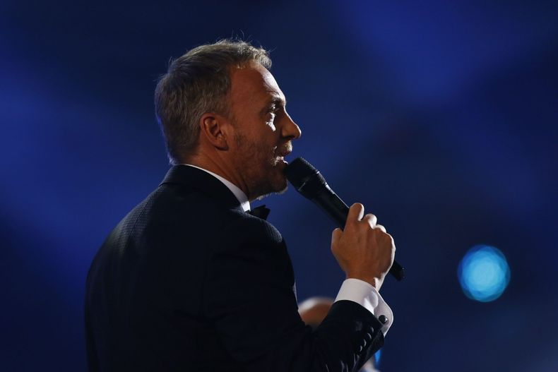 A_UNO_1158798 scaled 1.jpg