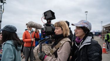 En 104 años de cine chileno: Apenas 6,2% de 881 largometrajes de ficción dirigidos por mujeres