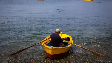 Pesca artesanal exige que licitaciones industriales financien plataforma social digna con 5 acuerdos base