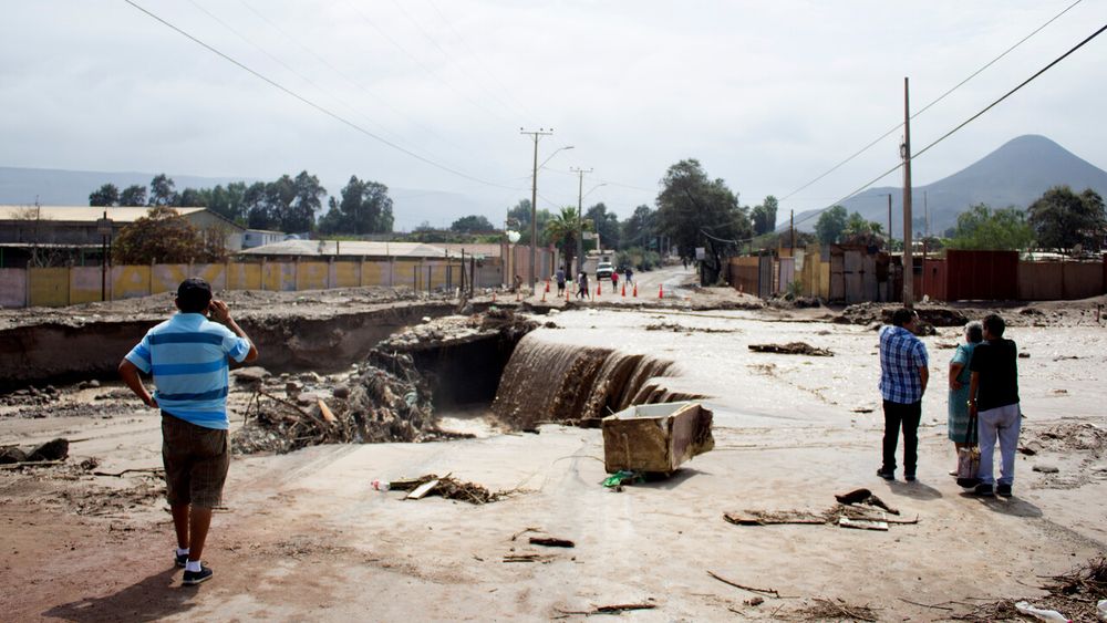 Lluvias y activación de quebradas elevan el peligro en el Norte Grande - Agencia Uno