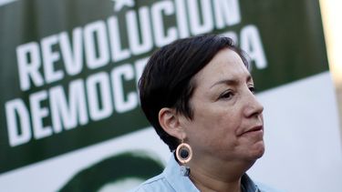 Beatriz Sánchez: Hoy es más grave robar un celular que la plata de todos los chilenos