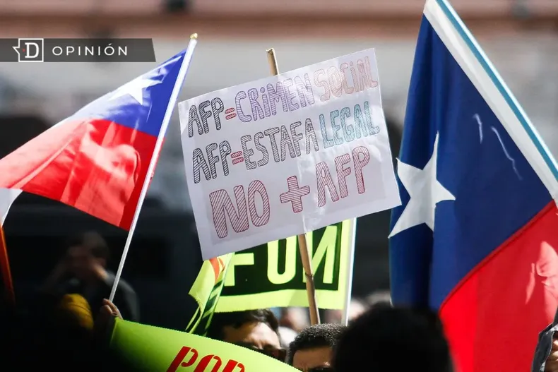 14312 afiche contra las afp en una marcha.webp