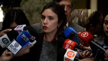 Camila Vallejo por concesión a Aguas Andinas: Yo revisaría si corresponde darle continuidad o no