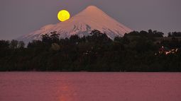 Sernageomin asegura que sismo cercano a Saltos del Petrohué fue provocado por volcán Osorno