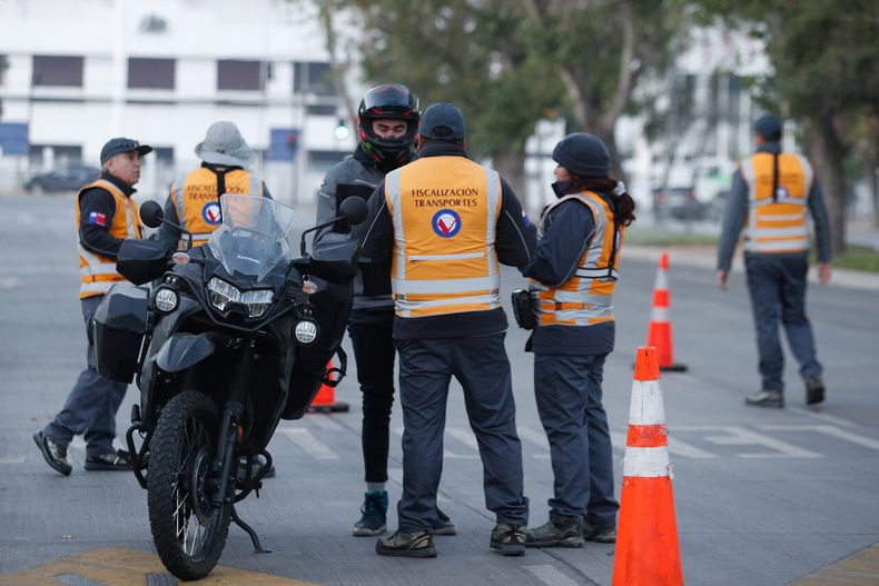 Restricción vehicular hoy lunes 18 de mayo - Agencia Uno