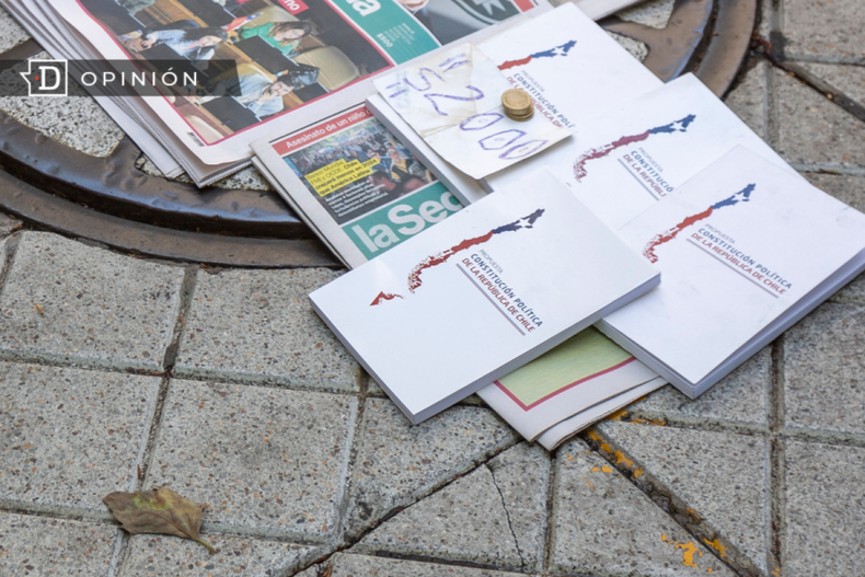 Neoliberalismo y constitucion e1702671223384.png