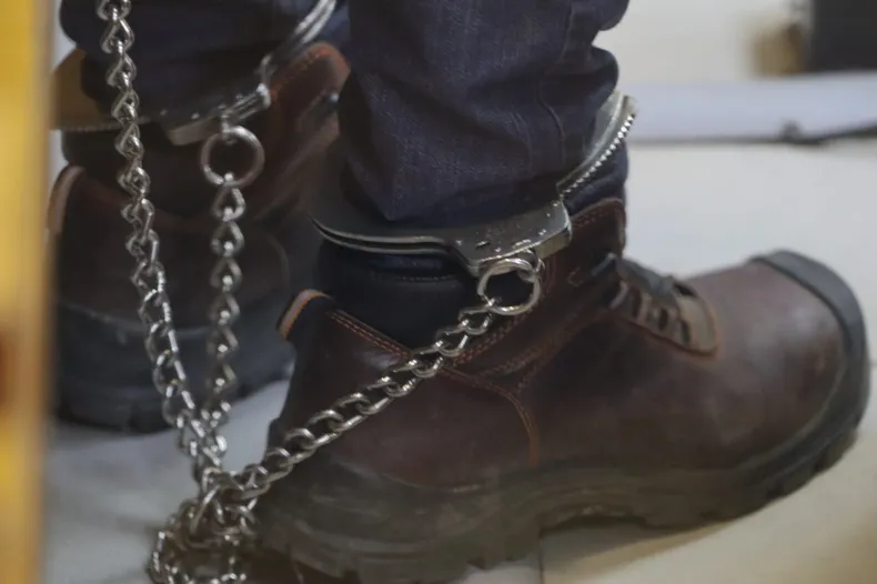 9036 a uno 1577007.webp