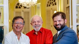 Presidente Boric viaja a China junto a Lula y Petro para estrechar lazos en medio de guerra comercial con EE.UU.