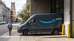 EE.UU.: Amazon admitió que sus conductores deben orinar en botellas durante sus recorridos