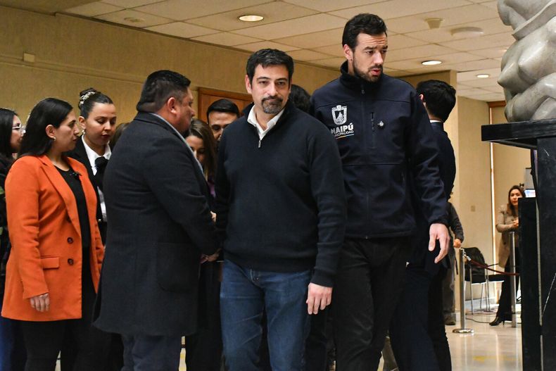 Alcaldes insisten en peligros de la megarreforma recién aprobada - Agencia Uno