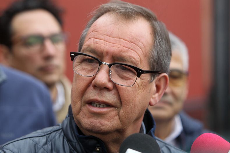 se complican elecciones  alcalde de la granja (dc) es condenado por acoso y maltrato laboral.jpg