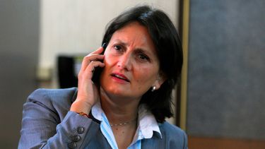 Con los pompones a defender a Piñera: Laura Albornoz increpa a Mauricio Rojas en Estado Nacional