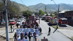 Marcha por una vivienda digna: Más de 700 pobladores de Huechuraba exigen agilizar proyectos sociales