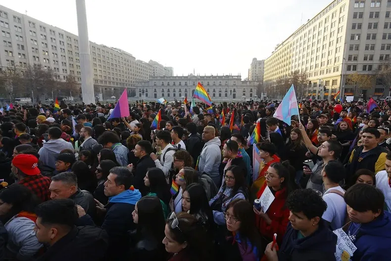 27416 ame7681 chile orgullo.webp
