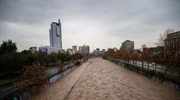 Secretos del Mapocho: El río que todavía no miramos Secretos del Mapocho: El río que todavía no miramos