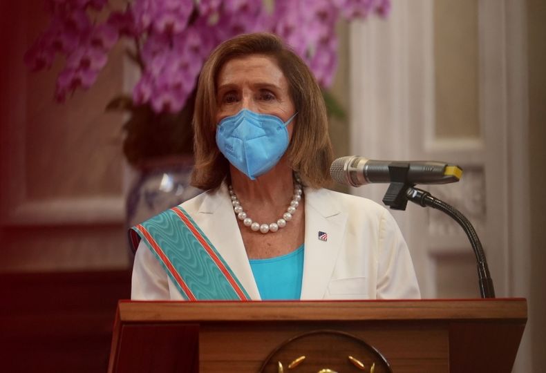 Pelosi 2.jpg