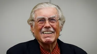 Dedicado a mis amigos mapuche: José Bengoa recibe Premio Nacional de Humanidades y Ciencias Sociales 2025