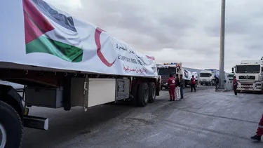 Franja de Gaza comienza a recibir comida y medicamentos tras meses de bloqueo de Israel que provocó hambruna