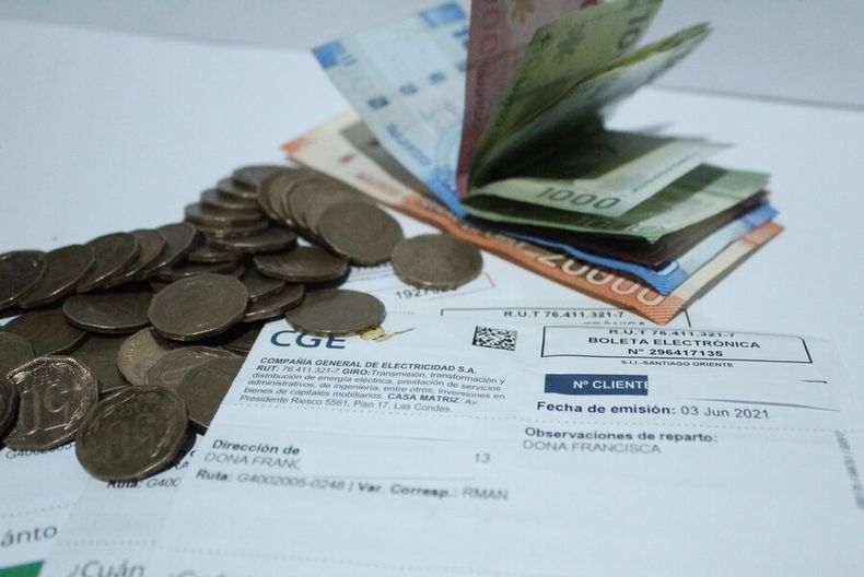 buscan incluir a pymes en subsidio de luz y cobrar impuesto a mineria por uso de energia contaminante.jpg