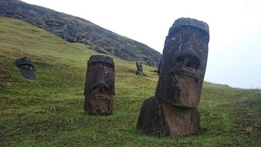 Constatan que plástico se ha comido Isla de Pascua: Realizarán limpiezas costeras semanales