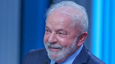 Lula, el principal blanco de ataques en último debate antes de las elecciones del domingo