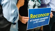 mas del 70% del trabajo domestico que realizan mujeres en chile es informal: ?ha sido historicamente invisibilizado?