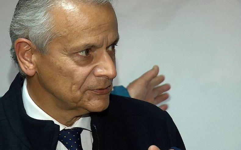 JAVIER CASTRILLI.jpg