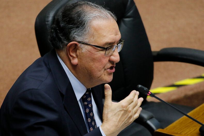 Senador Francisco Huenchumilla.jpeg