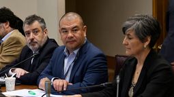 Superintendente de Salud responde las quejas de Isapres: “No exacerbar el caos”