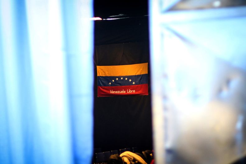 A_UNO_1094088.jpg