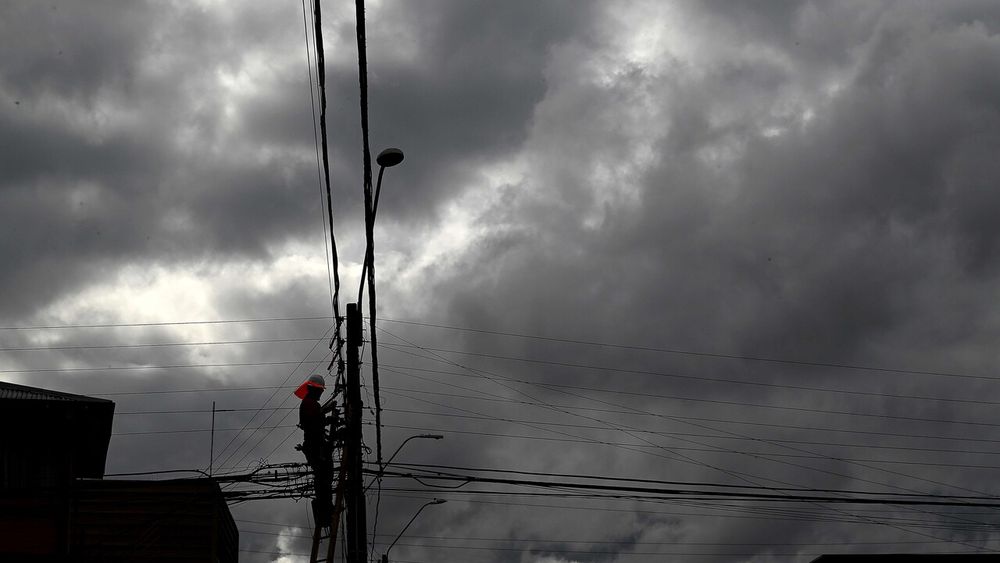 Vuelven los cortes de luz programados por Enel en Santiago - Agencia Uno