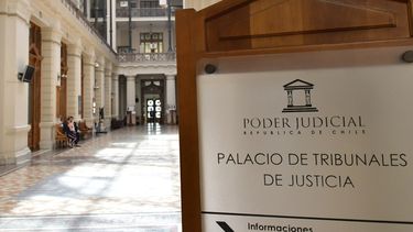 Escándalo Lexus hizo renunciar a director de Corporación Administrativa del Poder Judicial