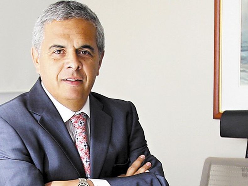 ricardo escobar 500x375 1.jpg