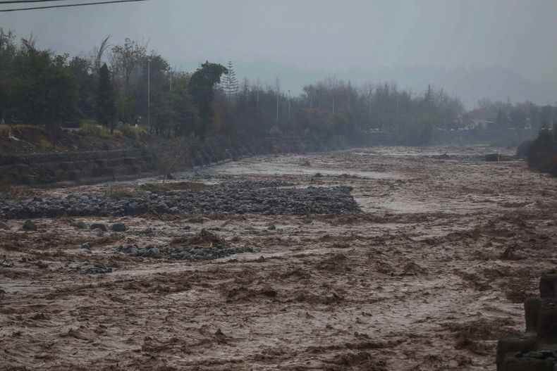 Fenómeno de El Niño provocará crecidas de ríos en Santiago y regiones - Agencia Uno