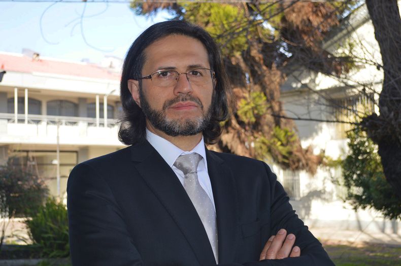 UDESANTIAGO GERMAN PINTO.jpg