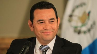 Presidente de Guatemala se salva de ser investigado por corrupción: Congreso rechaza levantarle la inmunidad