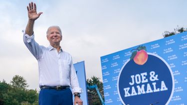 La autoridad electoral de Georgia se retracta de otorgar triunfo a Biden y sigue procesando resultados