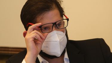 Gabriel Boric felicita a Emmanuel Macron y asegura que Francia habló claro
