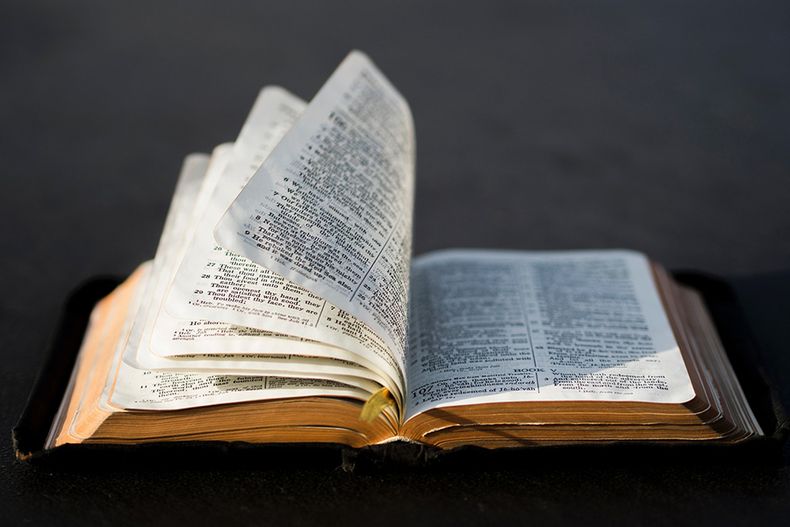 Biblia.jpg