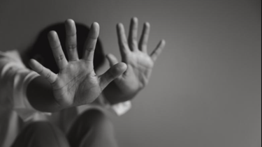 Tribunal de Italia absuelve a acusado de agresión sexual porque víctima reaccionó 20 seg. tarde